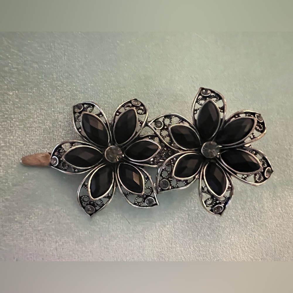vintage double floral silver-tone metal and black & silver rhinestones hairclip